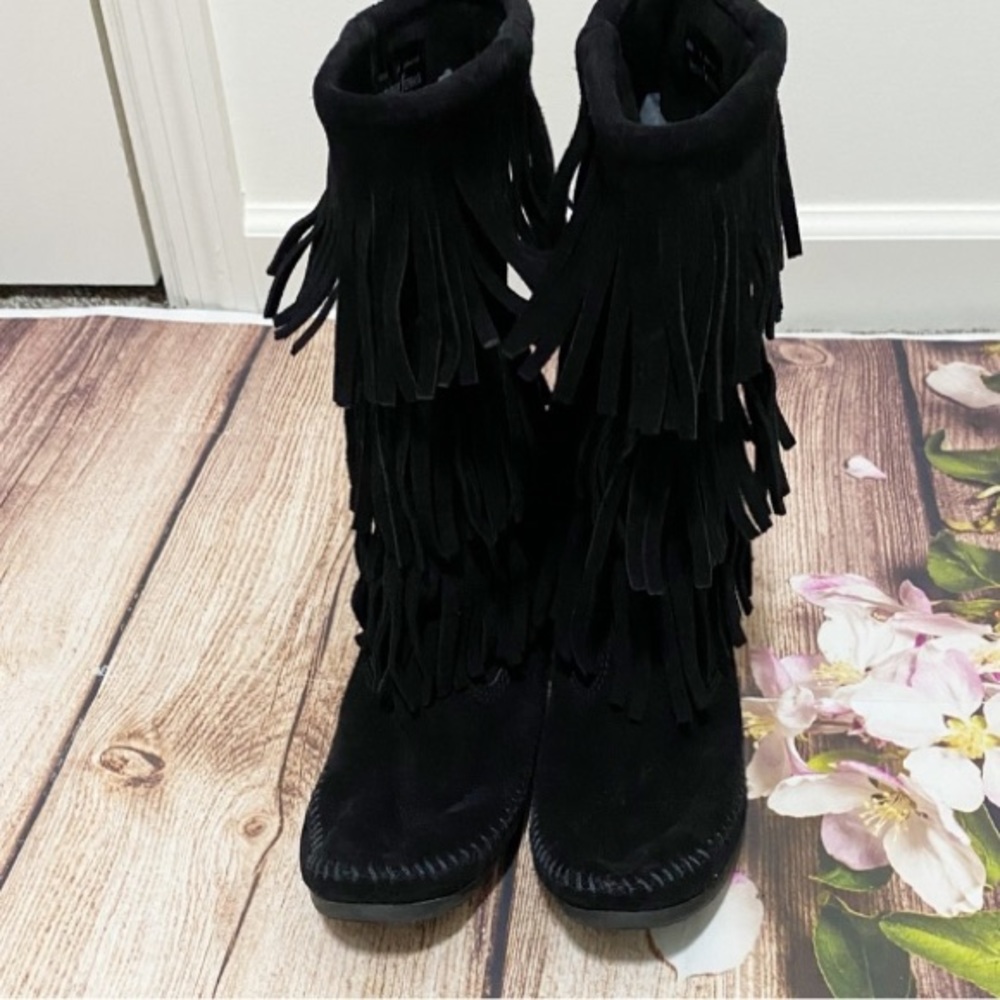 Minnetonka Suede Three-Layer Fringe Moccasin Boot… - image 3